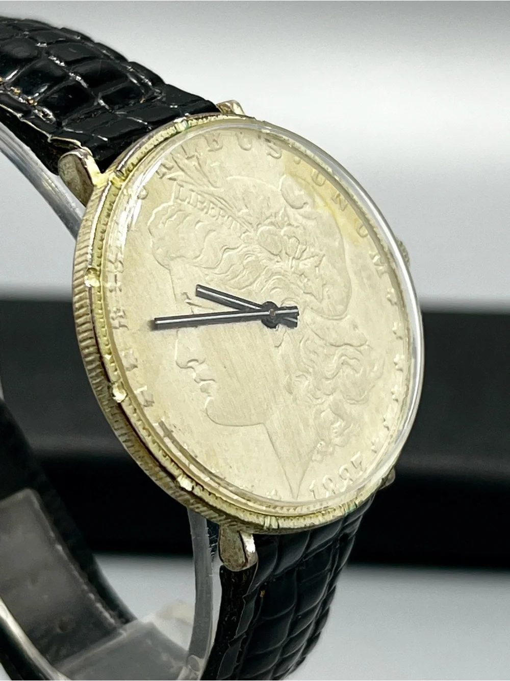 Vintage Le Jour Coin Face Men's Watch with Black Leather Strap